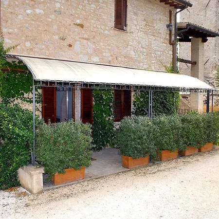 Farm stay Agriturismo Le Due Torri - Torre Quandrano Cannara