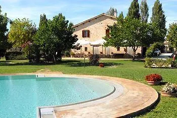 Farm stay Agriturismo Le Due Torri - Torre Quandrano Cannara