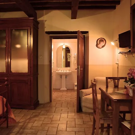 Farm stay Agriturismo Le Due Torri - Torre Quandrano Cannara