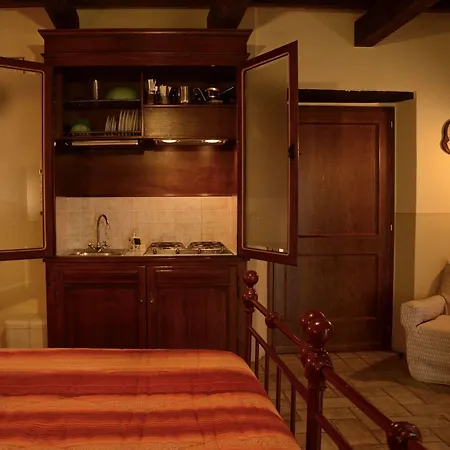 Agriturismo Le Due Torri - Torre Quandrano Farm stay *